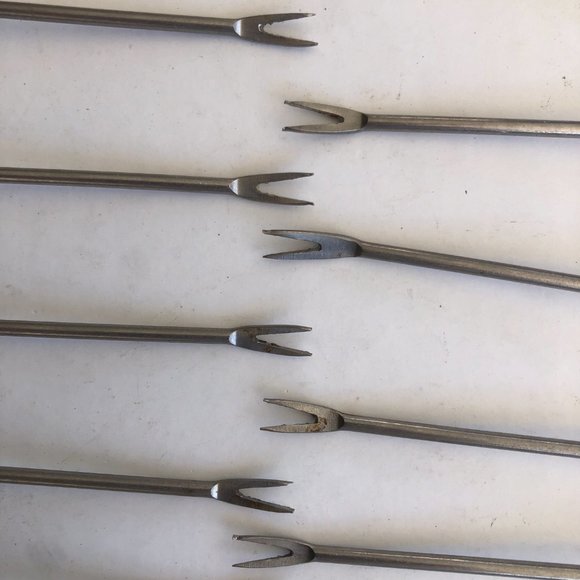 Olivewood Toothpick Golder with 10 Toothpicks Made in Israel - Picture 9 of 9